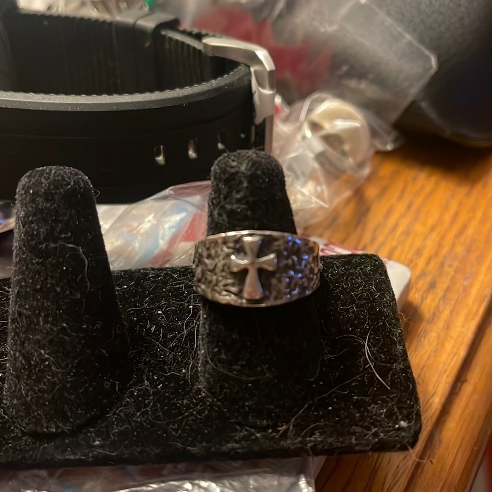 James Avery cross ring RETIRED